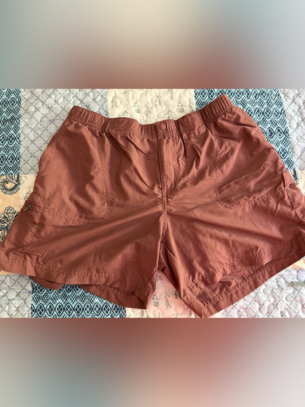 Columbia Womens Athletic Shorts in Rust  color